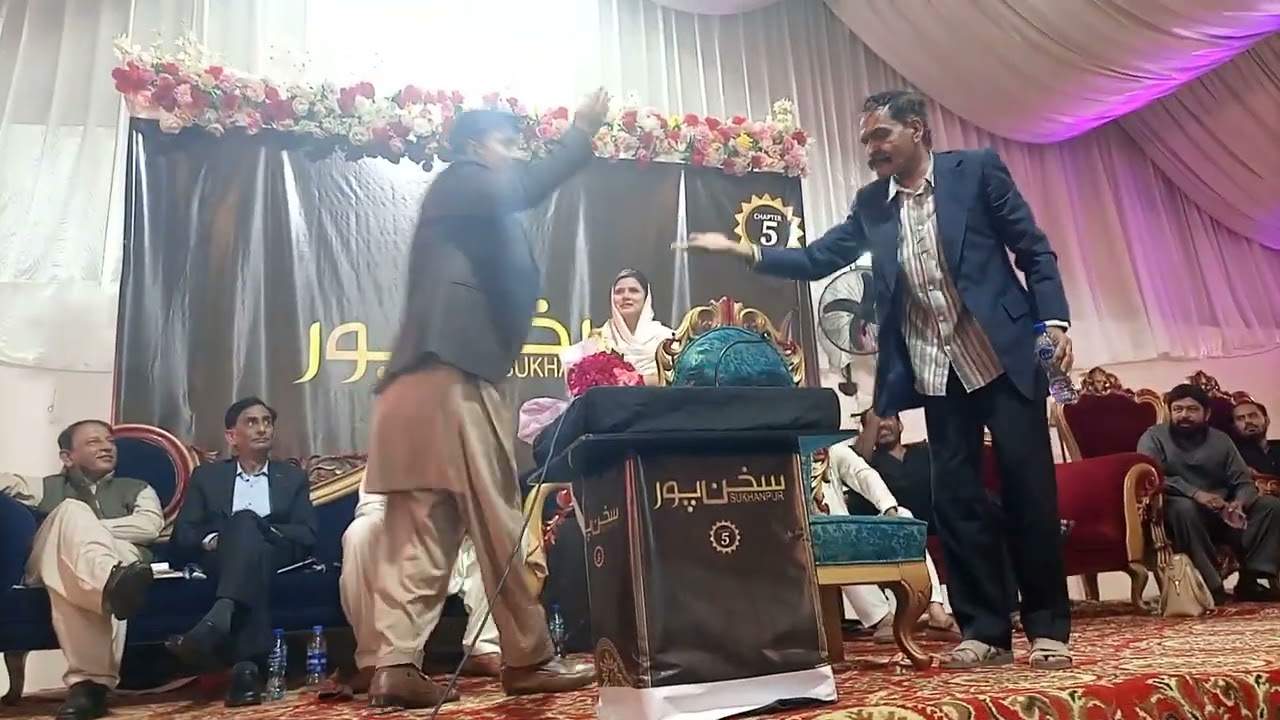 Ustad Ikram Arfi ||RFR SISTERS|| Sukhanpur Chapter 5#urduadab #poetry   #mushaira  #shairy #foryou