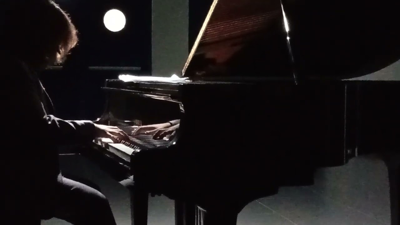 Simone Cassano(15 anni) interpreta l'Improvviso Op.90 n.4(F.Schubert)