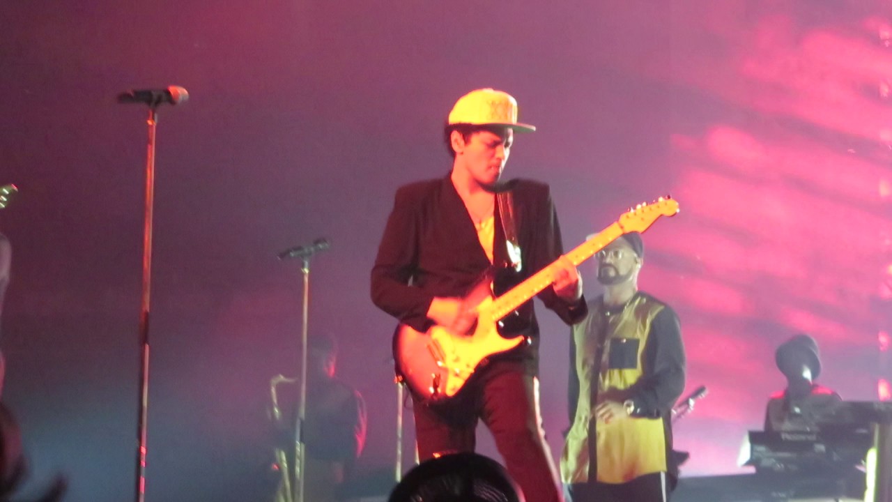 Bruno Mars - Grenade    Live in Berlin 26.05.2017 Mercedes Benz Arena