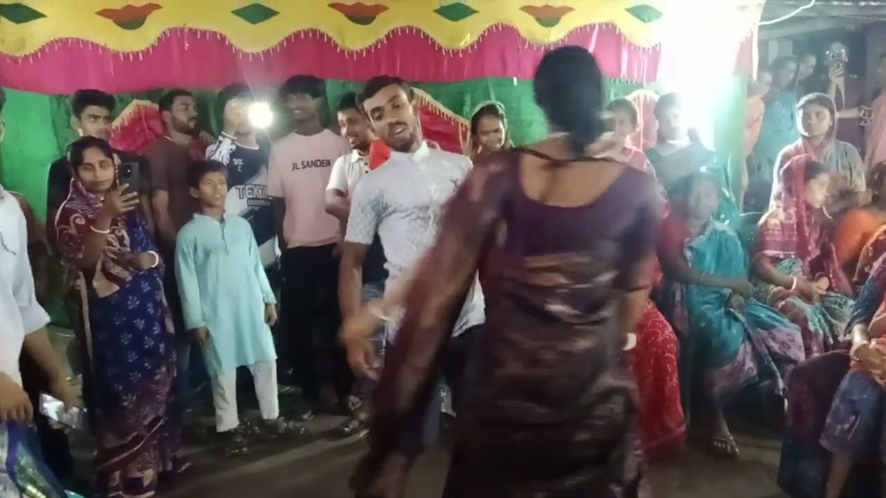 বিয়ে বাড়ির অসাধারণ নাচ 💕