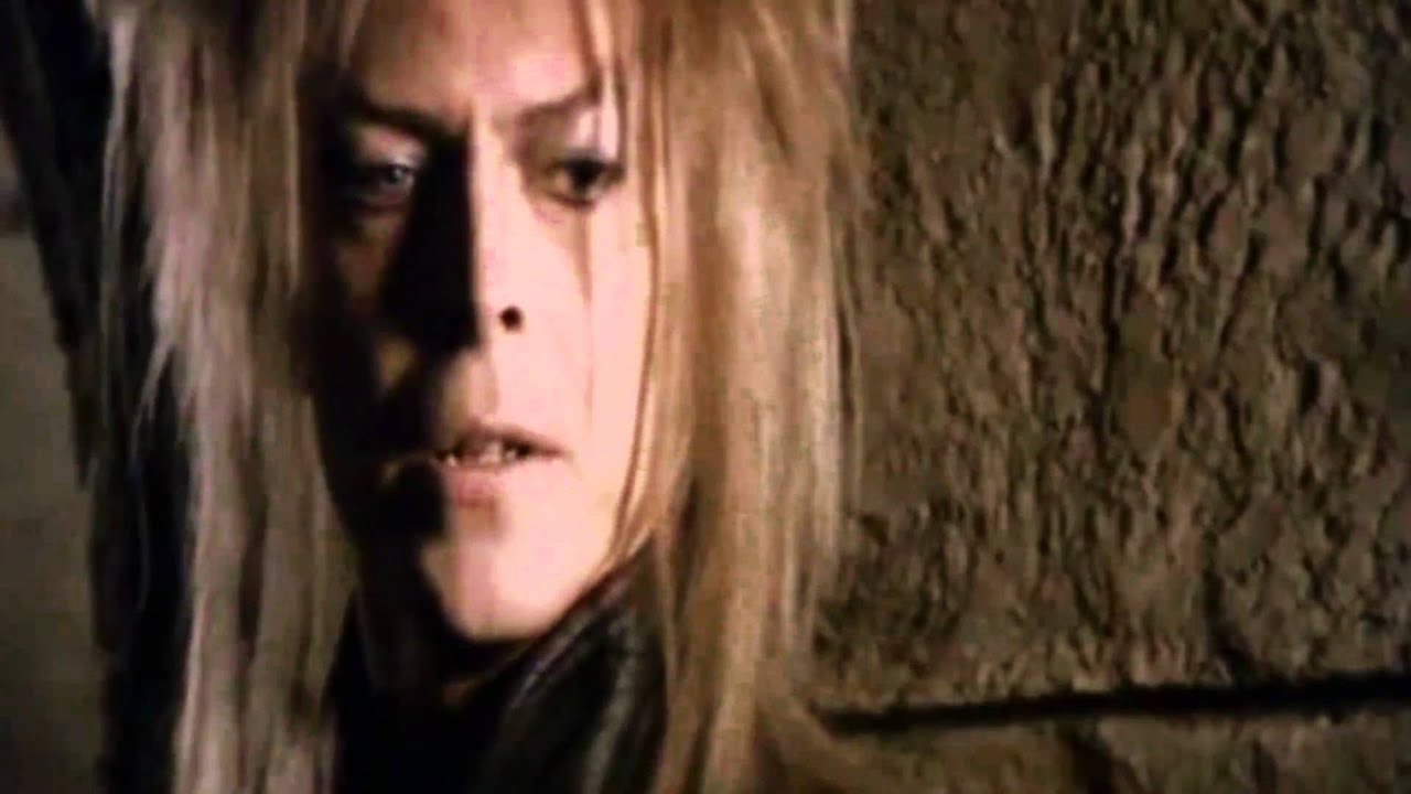 Let Me Sign {Jareth/Sarah Williams--'Labyrinth'}