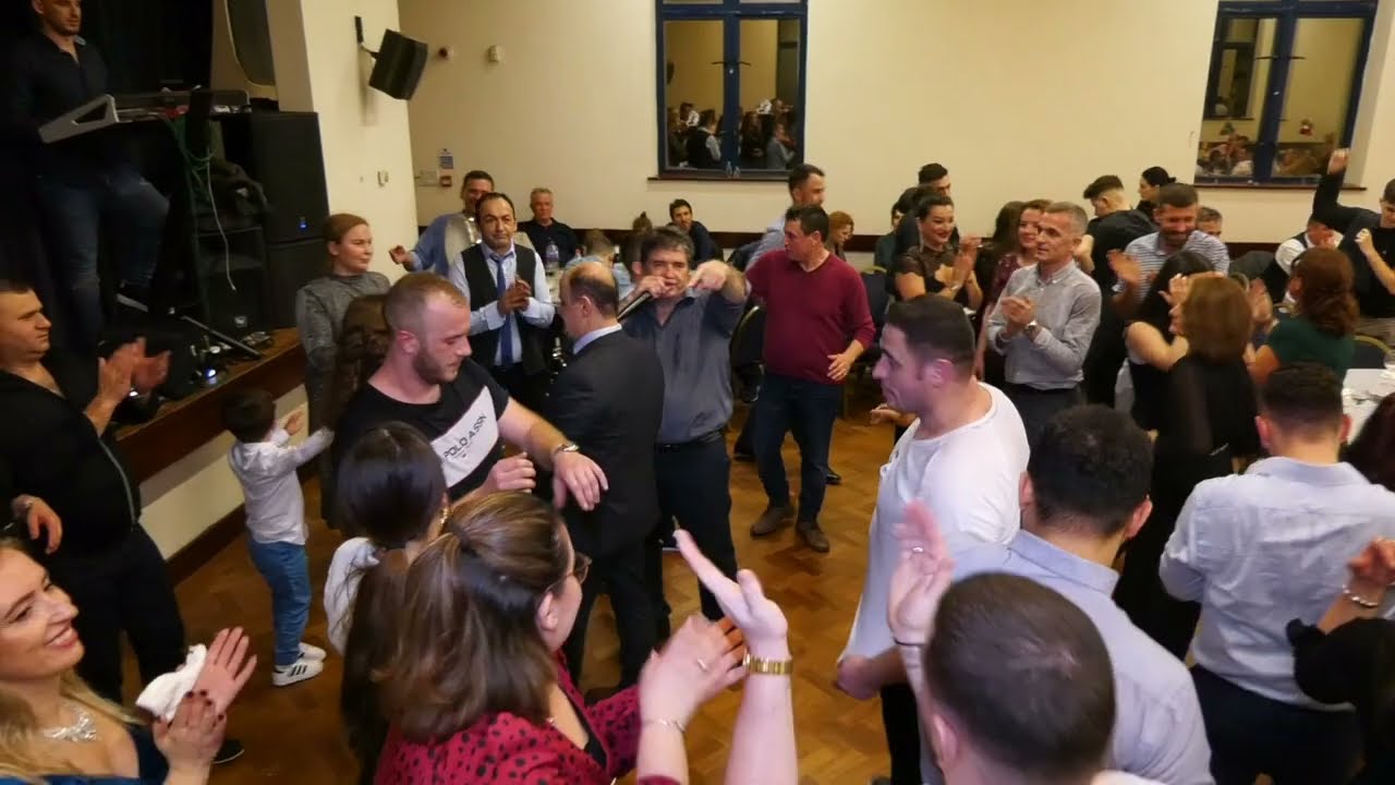 ΒΑΣΙΛΗΣ ΚΑΛΚΑΝΗΣ-ΚΩΣΤΑΣ ΚΑΛΟΓΕΡΟΣ-ΠΡΩΤΟΧΡΟΝΙΑ ΣΤΟ ΛΟΝΔΙΝΟ-ΔΙΟΡΓΑΝΩΤΗΣ ΓΙΩΡΓΟΣ ΤΖΙΩΛΛΟΣ(βιντεο 11)