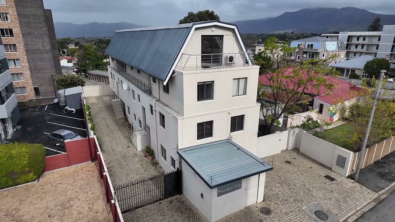 Walkthrough Video 2bed 2bath Wynberg Upper