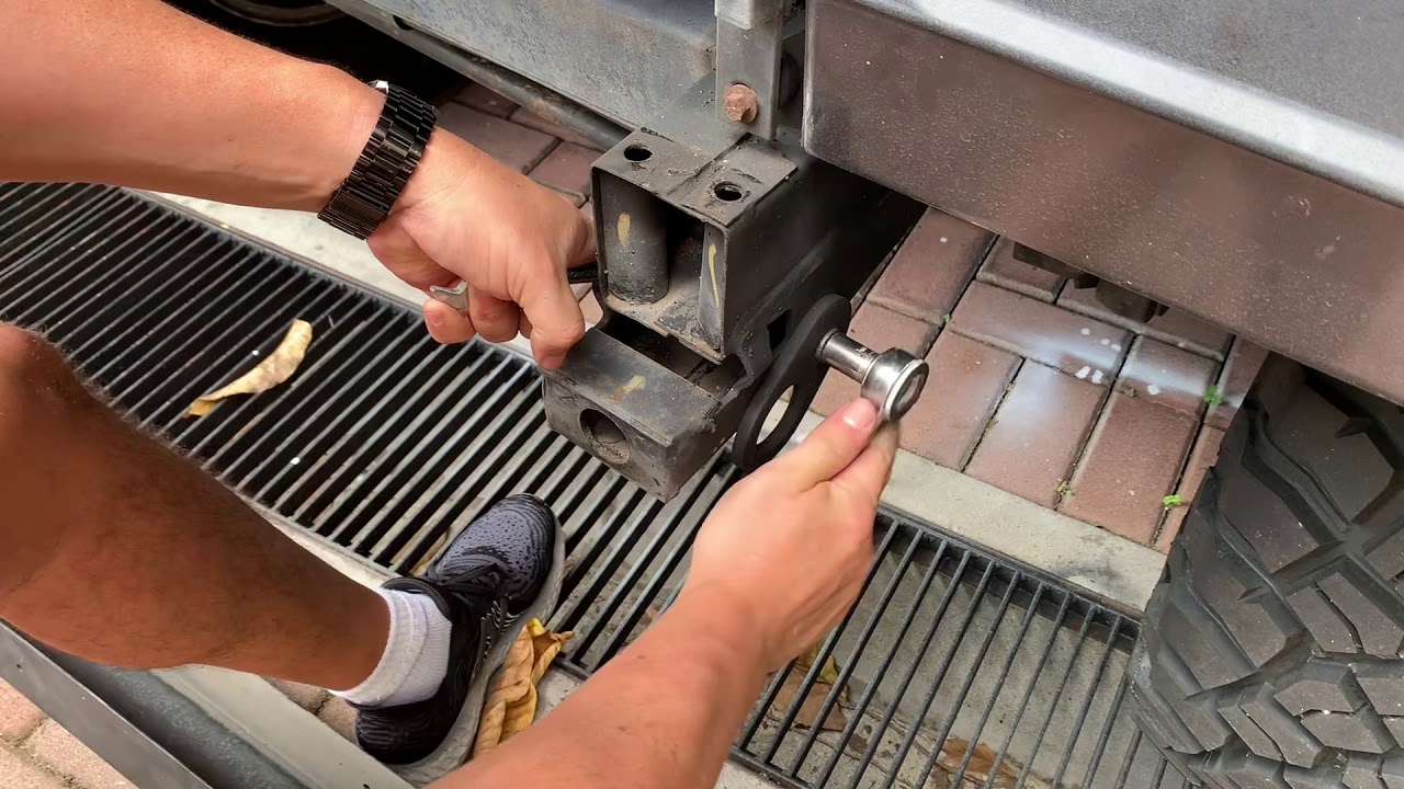 Fitting Terrafirma winch bumper to Defender 90 TD5