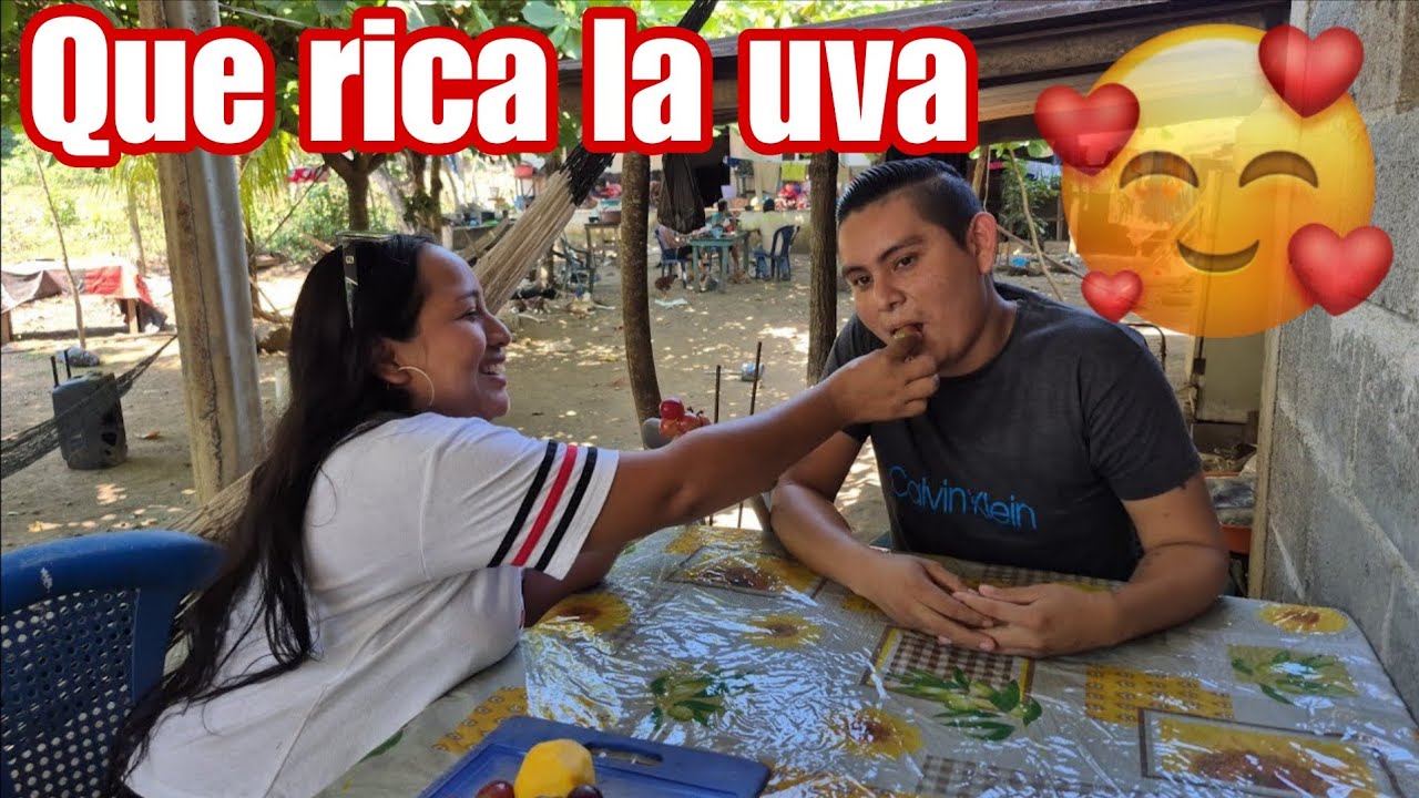 Elida le dio uvitas en la boquita a Marlon él se puso rojito casi le mordía el d3d0🔥🙈