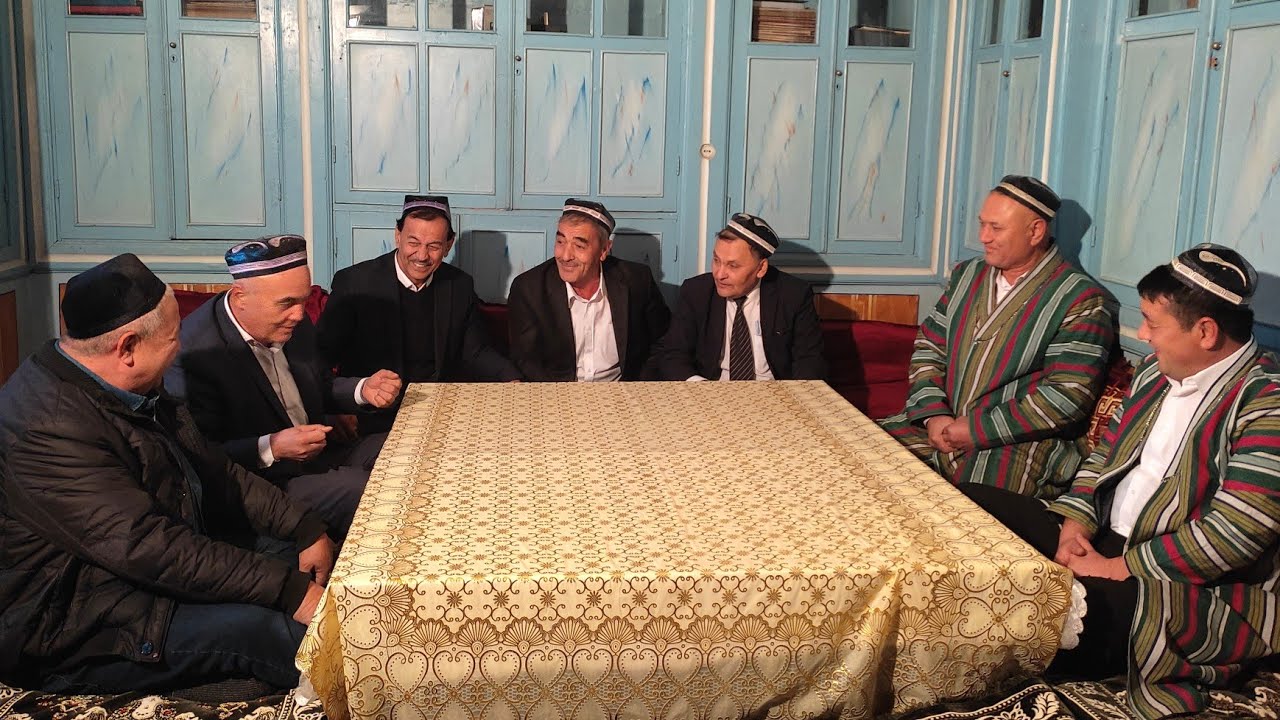 FARG'ONALIK ASKIYACHILAR RASUL QORI HOFIZ XONADONLARIIDA (BUVAYDA TUMANI)