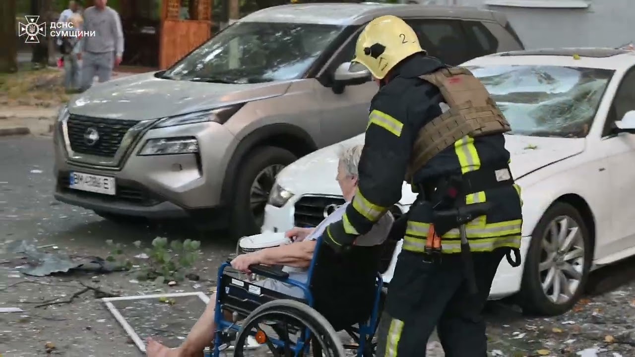 м. Суми: на місці ворожого удару рятувальники завершили рятувально-пошукові роботи