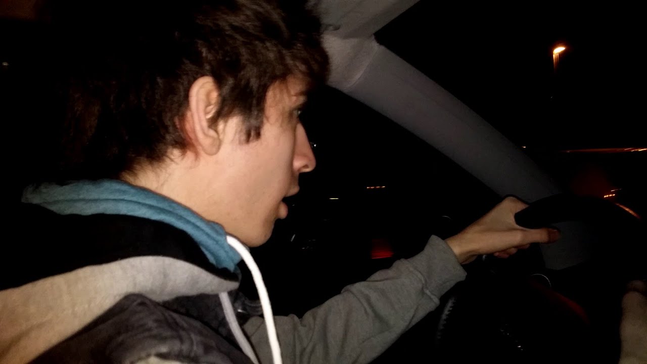 UN VLOG IN MACCHINA?! - #Favirisponde