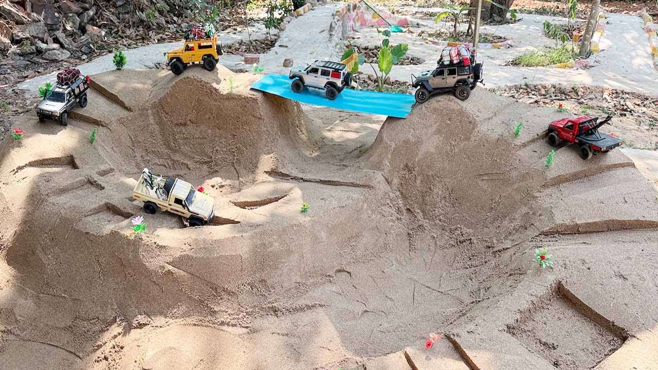 RC Cars Extreme Mountain Obstacle Challenge - Rc Remote Control MN128 MN82 Defender Tank 300 