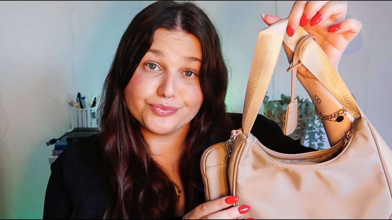 ASMR POV : LA PESTE FOUILLE DANS TON SAC