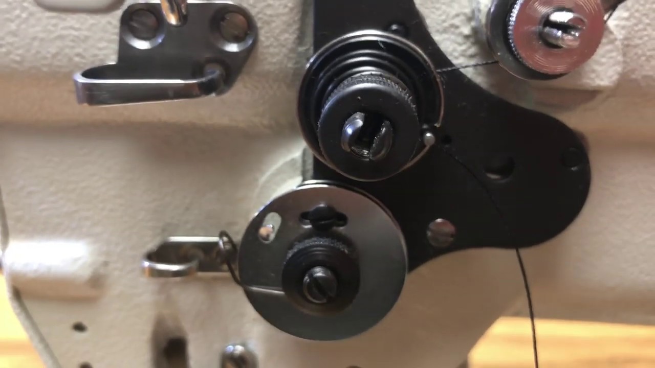 Threading and Oiling a CB341 Industrial Sewing Machine!