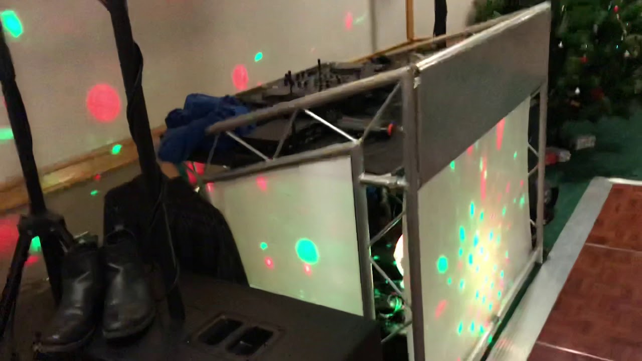 SHORT CHRISTMAS GIG LOG FROM A HOTEL IN TELFORD UK