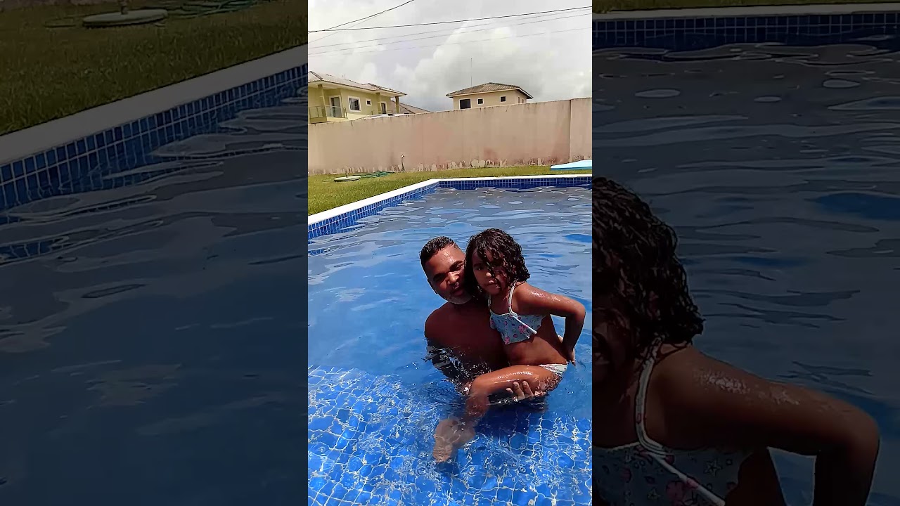 Tio Sérgio tomou banho de piscina comigo!