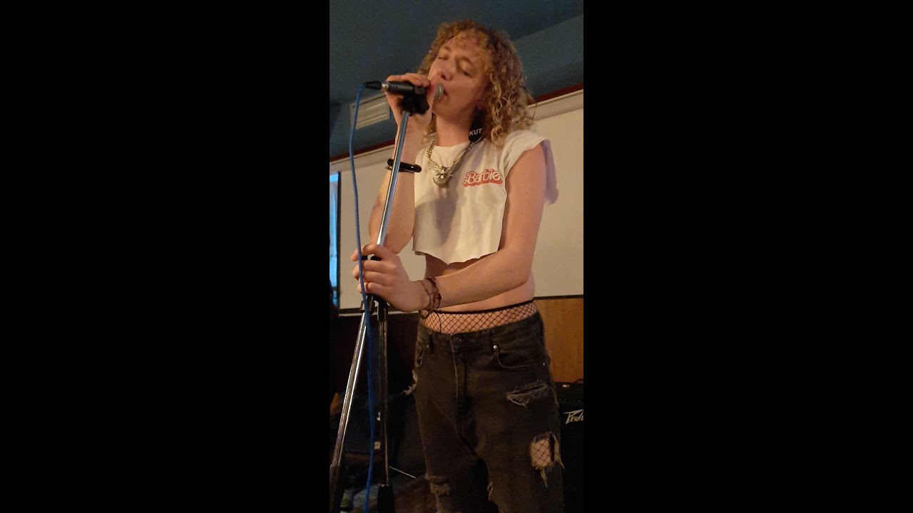 Pulletje - Liefde Doet Pijn! (Indie Playground, Het Pand, Zaandam)