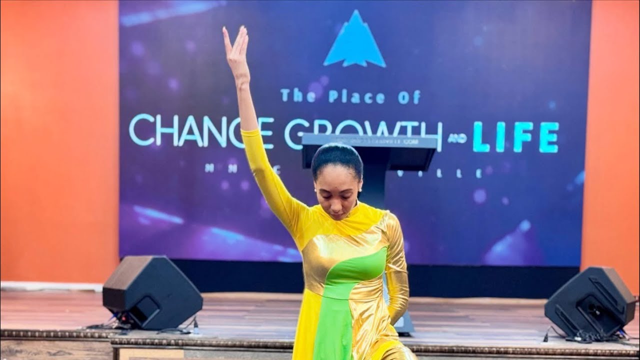 Send The Rain - William McDowell | Prophetic Dance #liturgicaldance #propheticdance