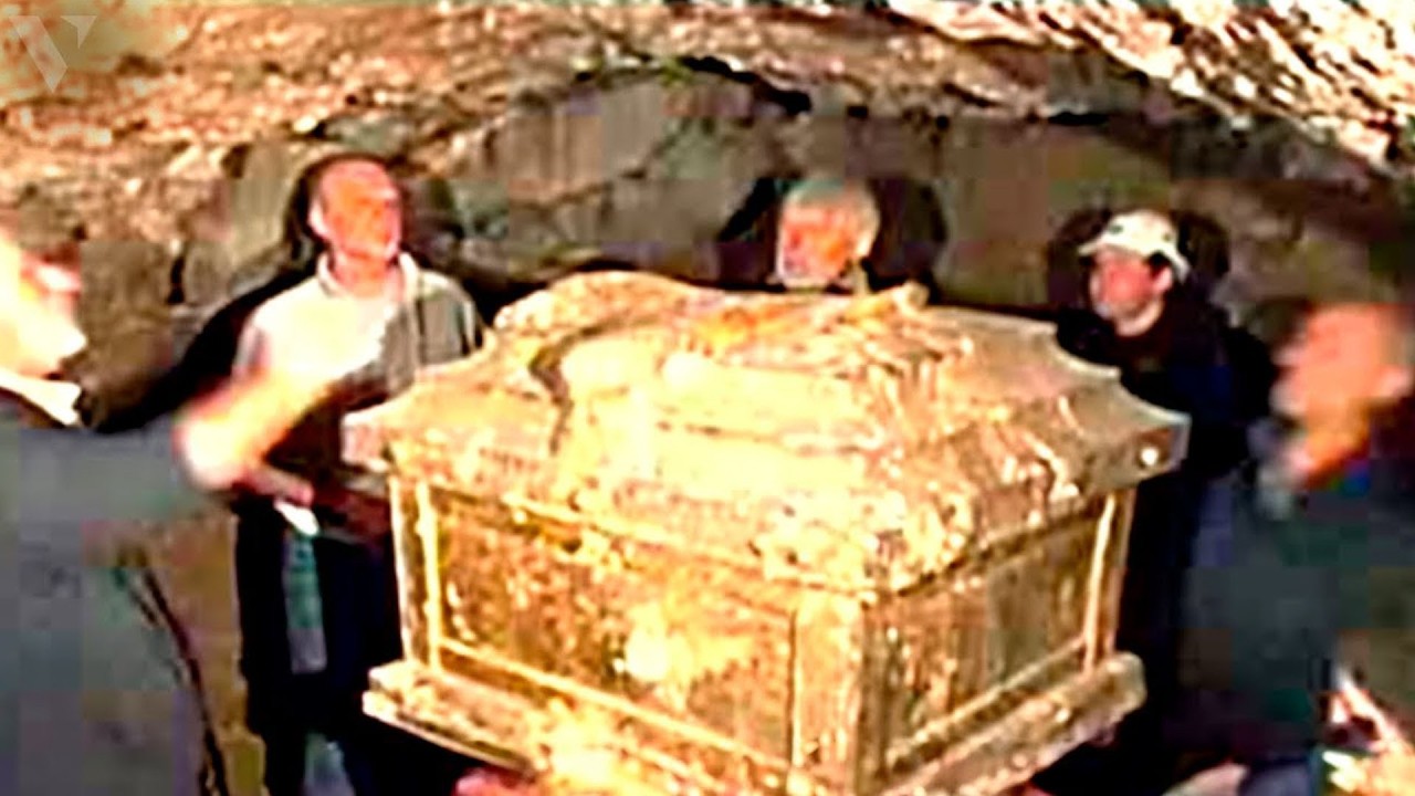 Top 10 Disturbing Discoveries Made Beneath the Earth