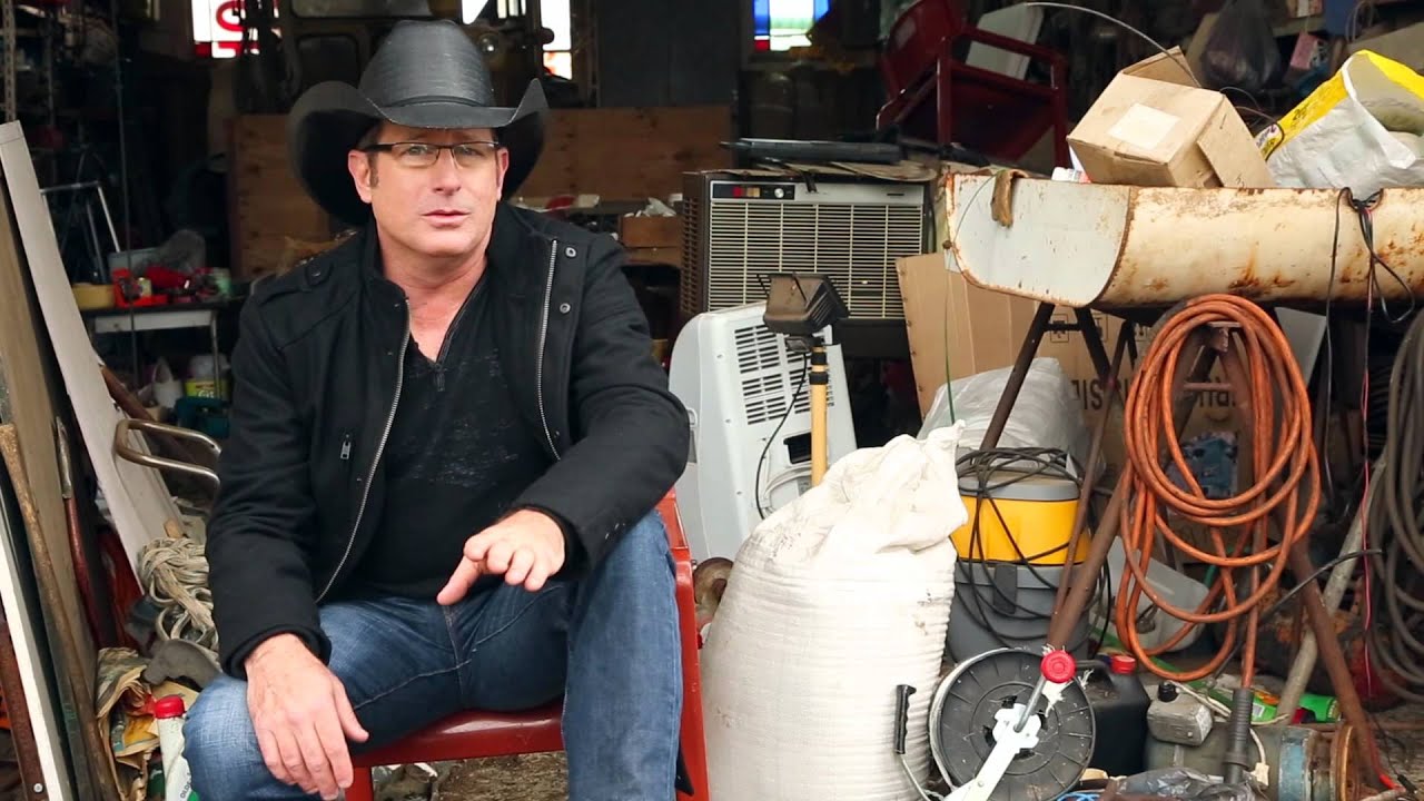 Doug Bruce - Broke Down Heart (Official video)