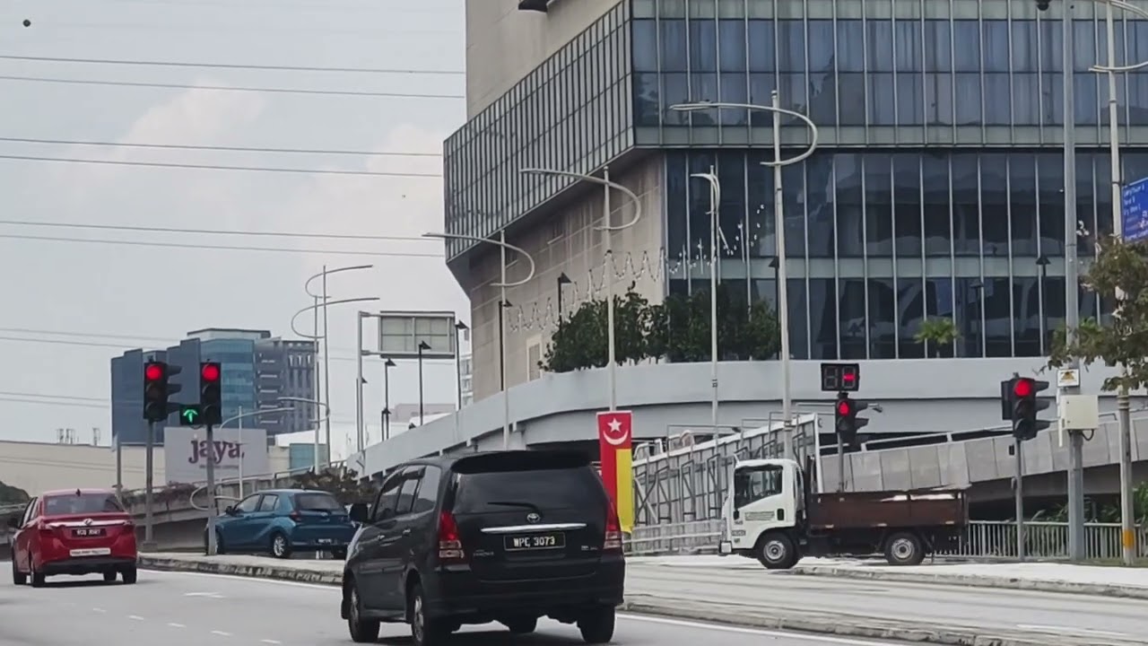 Traffic Light Countdown Timer - Petaling Jaya, Selangor, Malaysia (4)