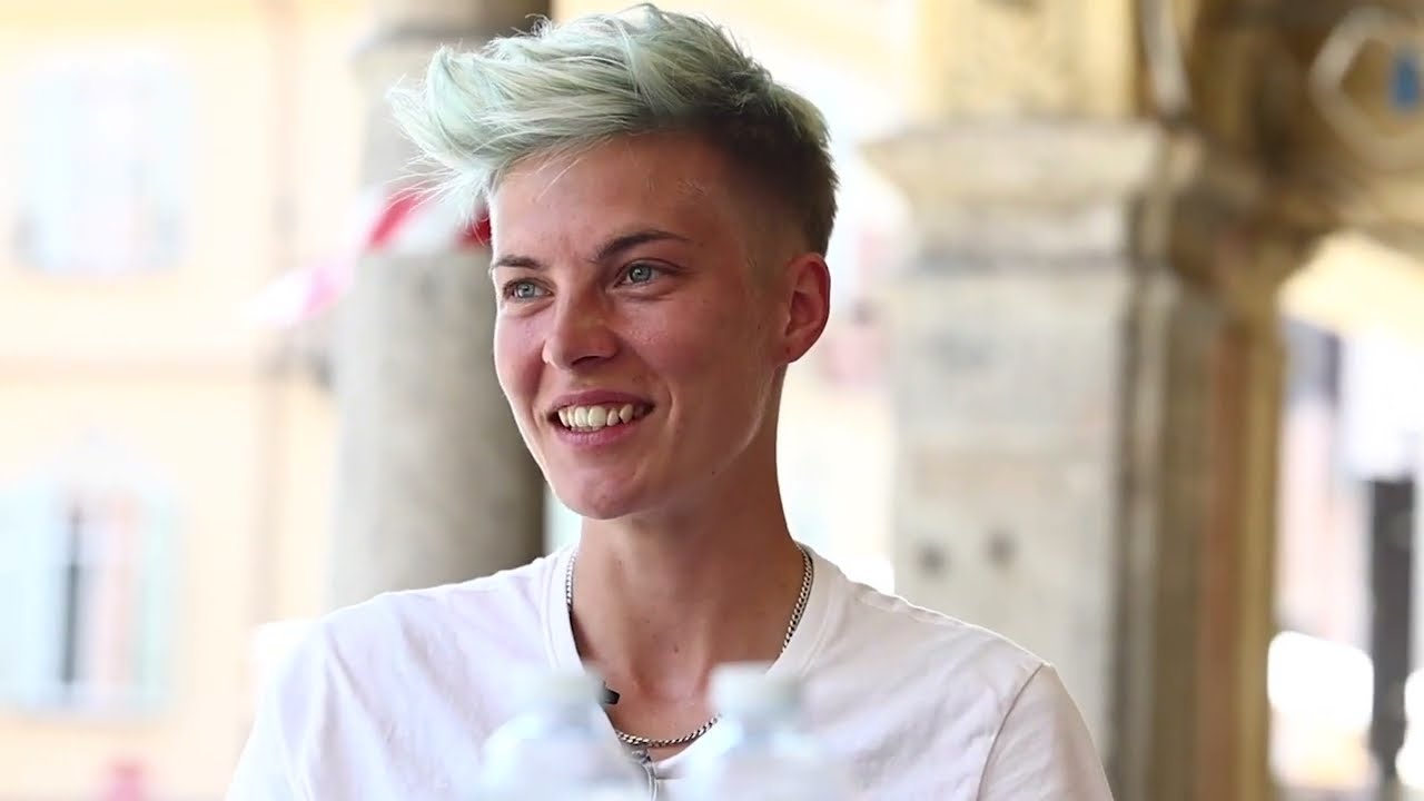 4. THE EURO-ROAD: Lina Hurtig – from Avesta to Juventus
