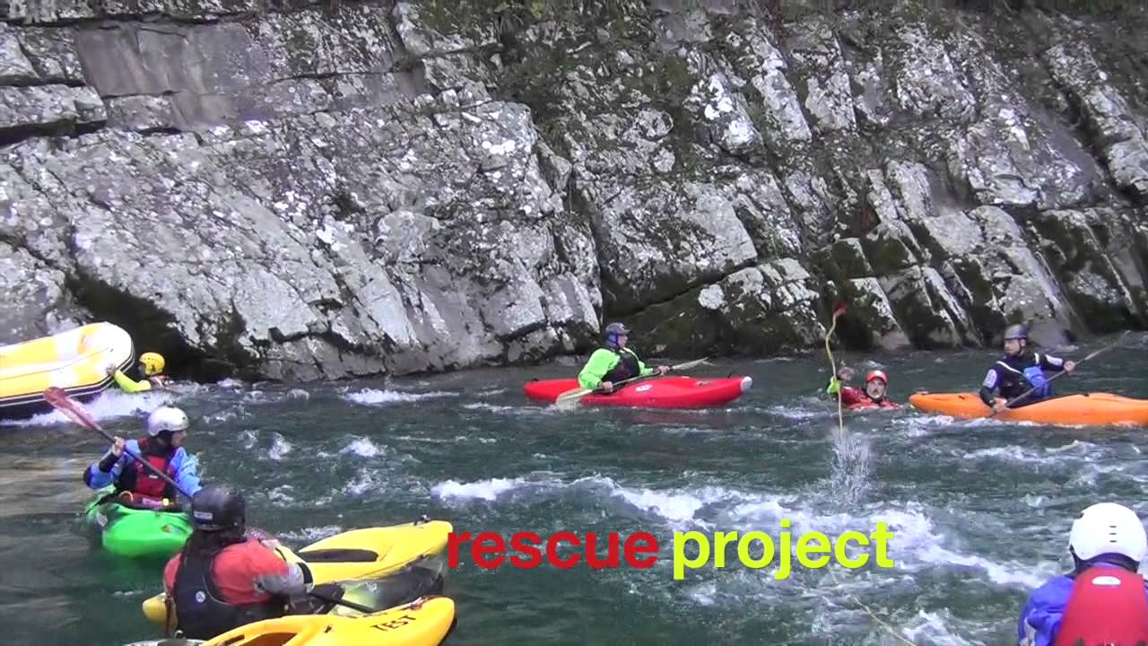 soccorso per canoisti fiume vara