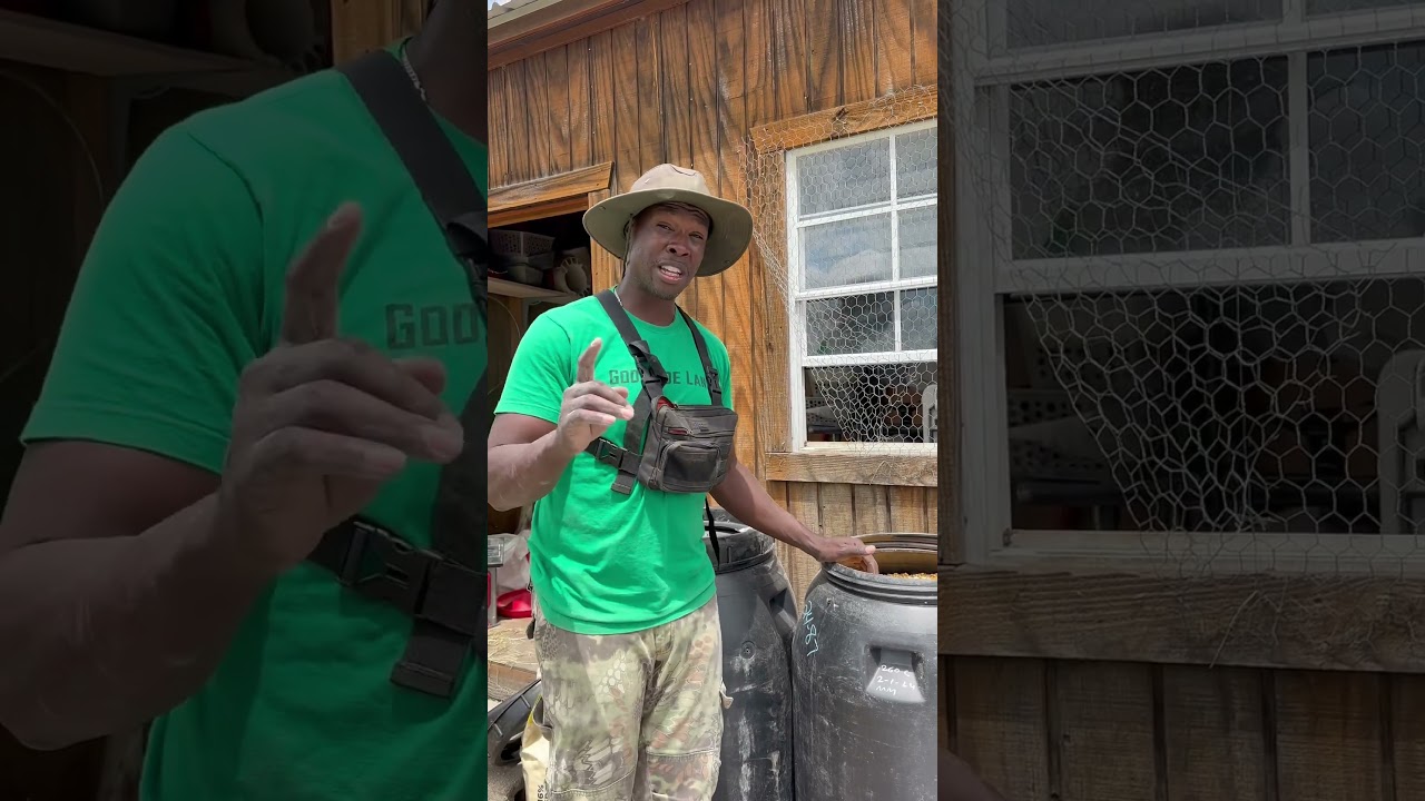 Grain storage for your animals! #hacks #farming #land