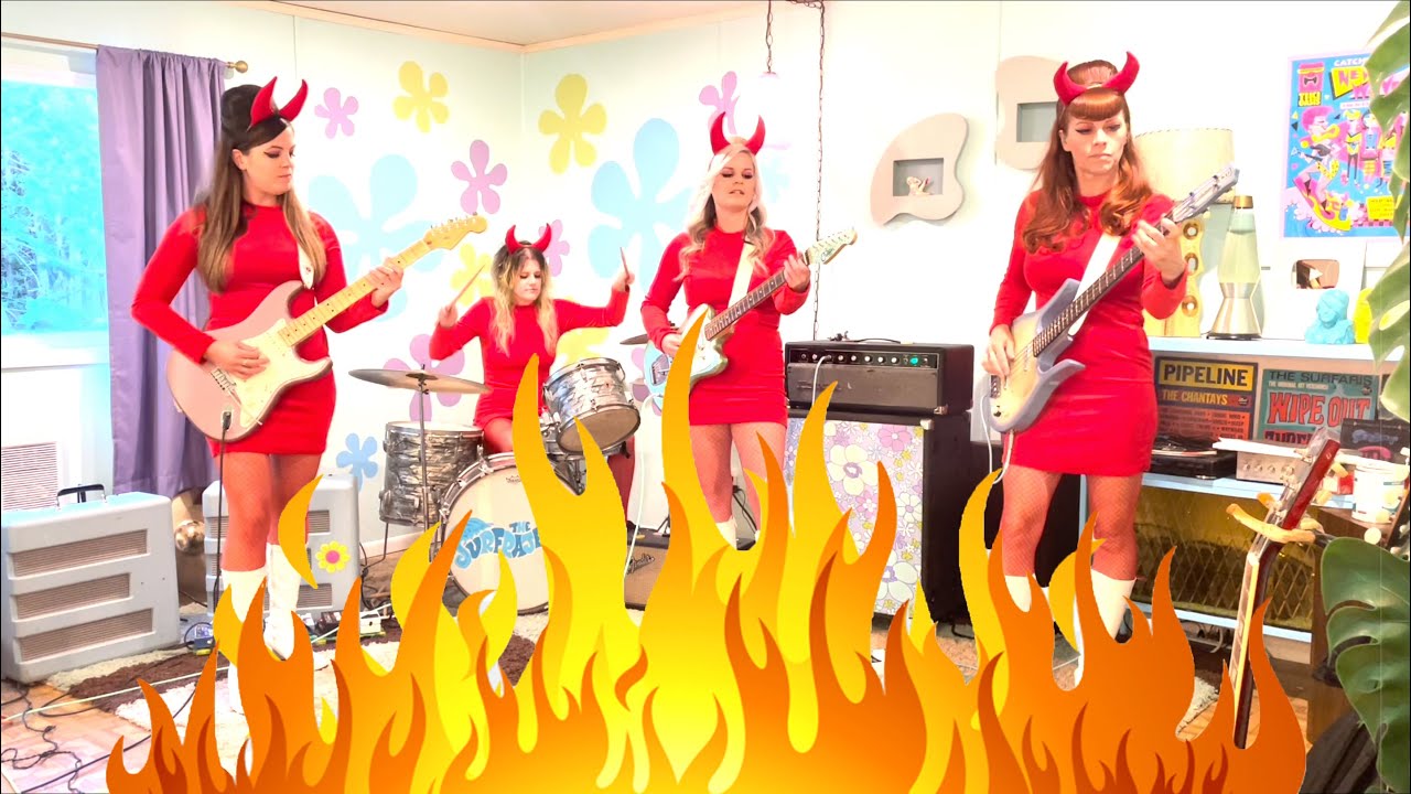 HAPPY HALLOWEEN! The Surfrajettes play Satan's Holiday by The Lancasters