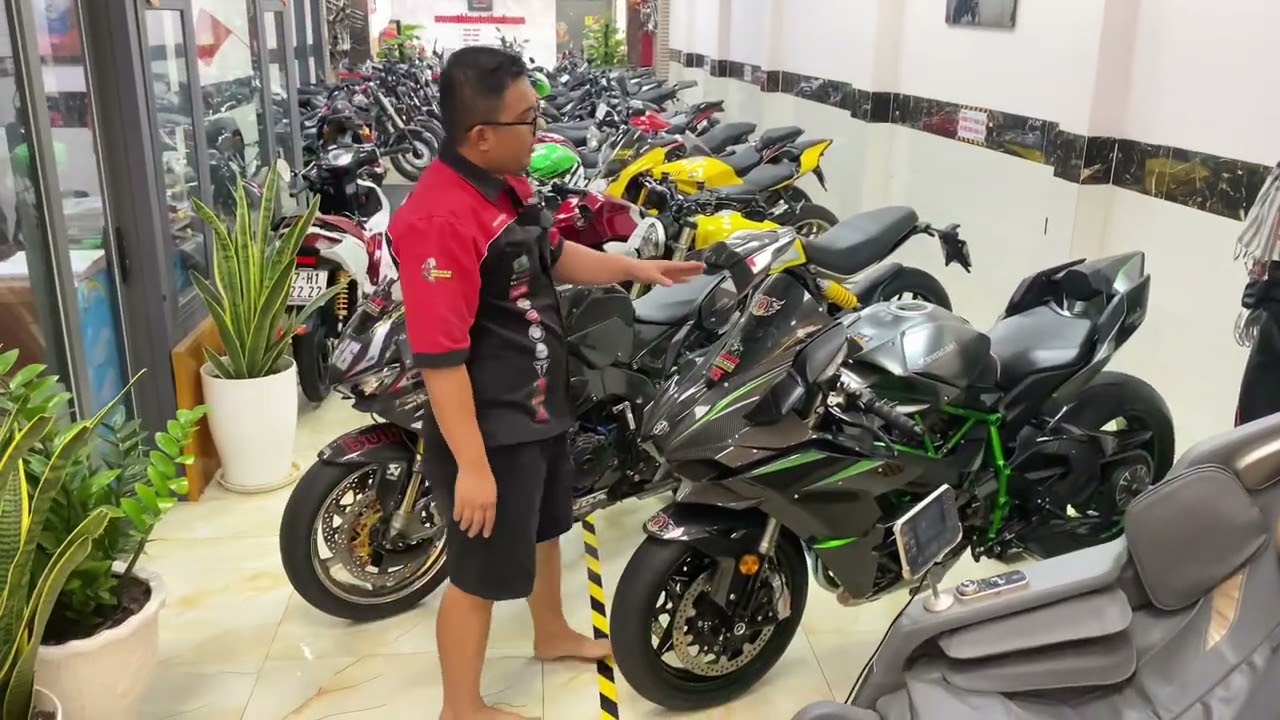 Đón NOEL cùng DÀN XE THÁNG 12/2024 - Thi Moto Thủ Đức