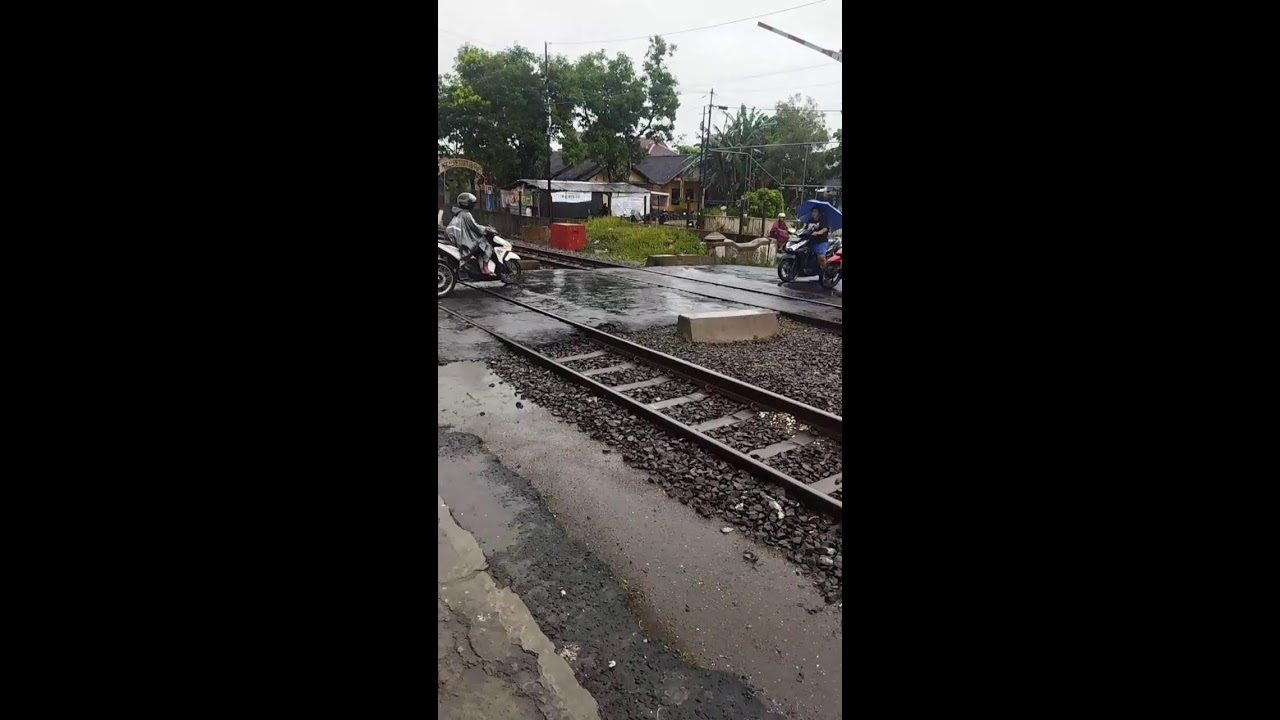 Siaran langsung Hunting Kereta Api Channel