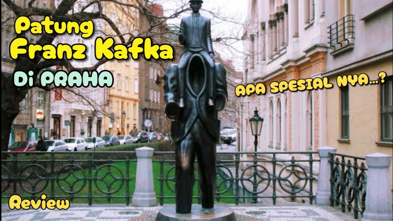 NGAPAIN KESINI…? Penting banget..? Patung Franz Kafka di Praha Ceko..