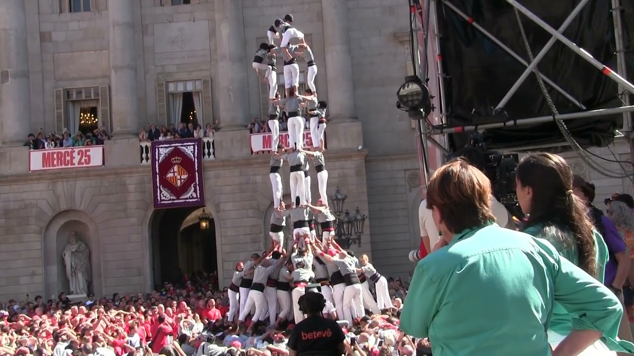 4de9f dels Castellers de Sants per la Merc&egrave;