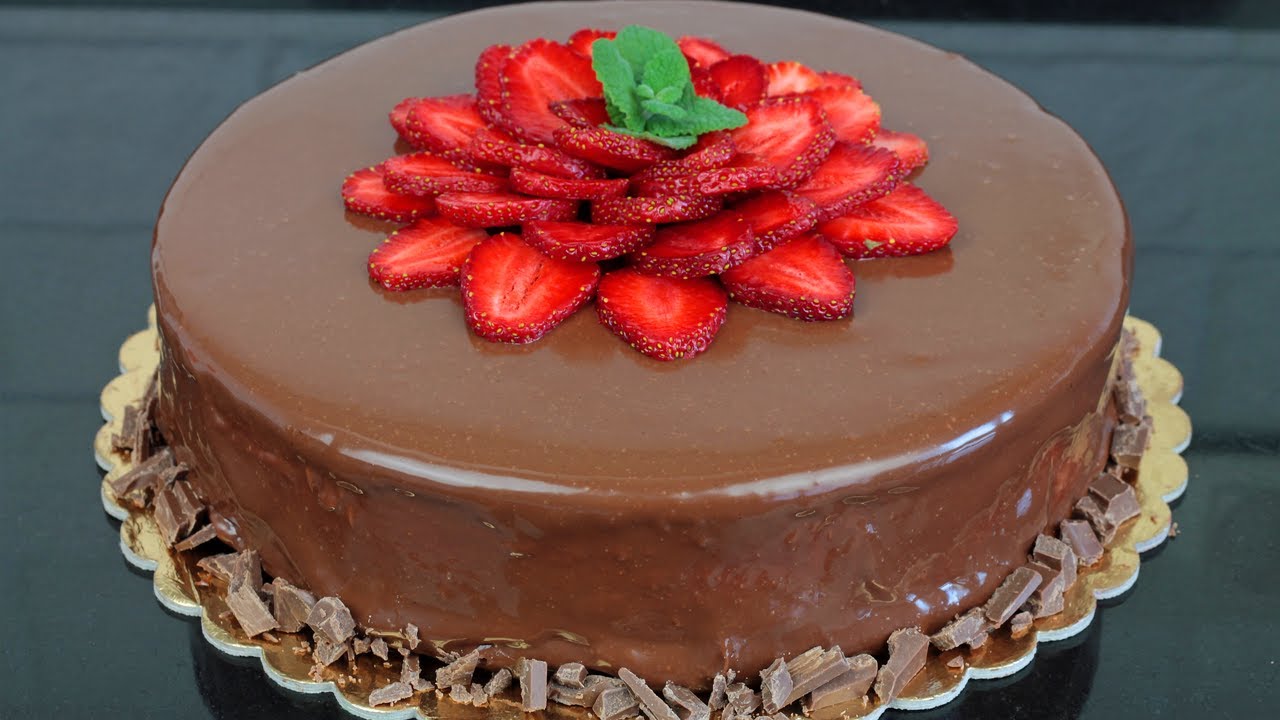 Tort czekoladowo-truskawkowy 🍰🍰