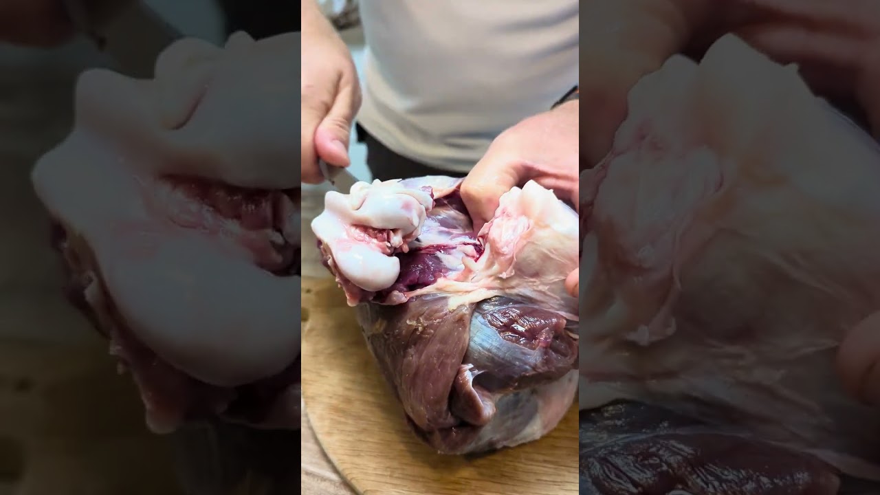 Udbening at vildsvine k&oslash;lle / deboning a leg og wildboar