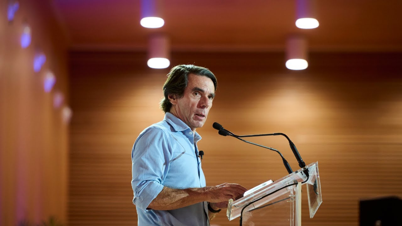 Mitin cierre de campaña PP Pamplona