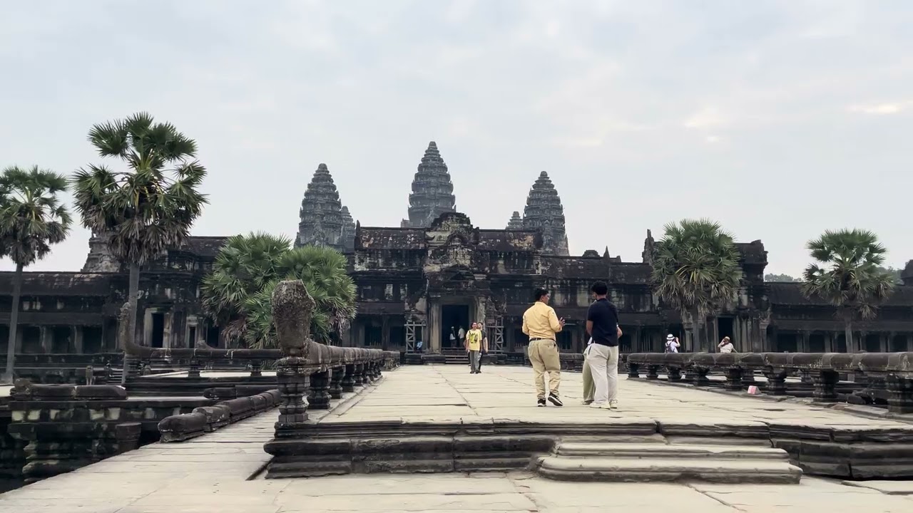 ទេសចរណ៍សៀមរាប មិនគួរខកខានអង្គរវត្តSiem Reap Travel – Don’t Miss Angkor wat