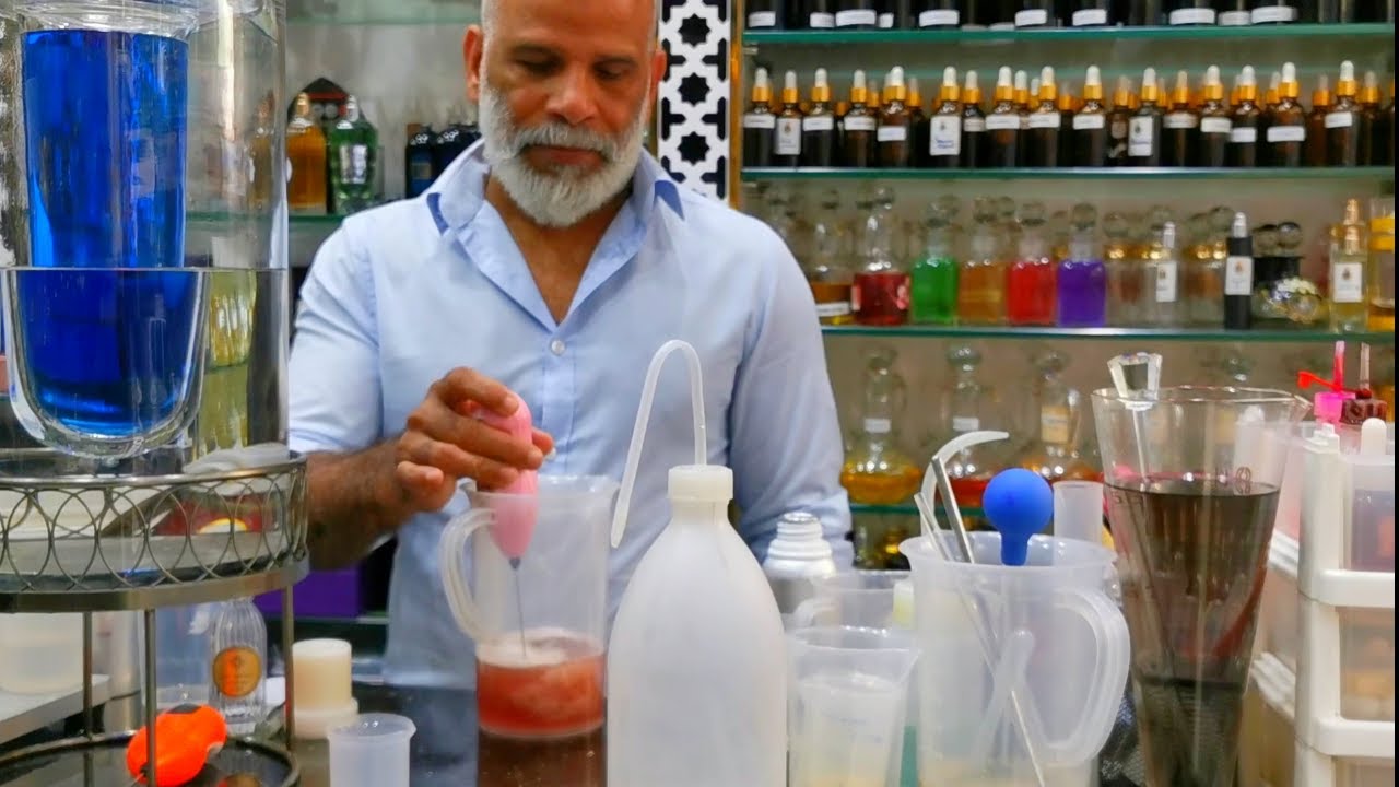 Perfume Mixing | How To Mix Fragrance  | Dubai Perfume Market  | Teeb Emirates Perfume