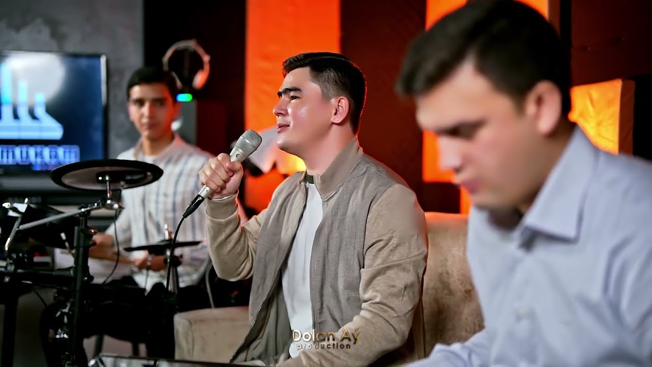 Dayanc Berdiyew - Soyerin seni Nury Meredow 