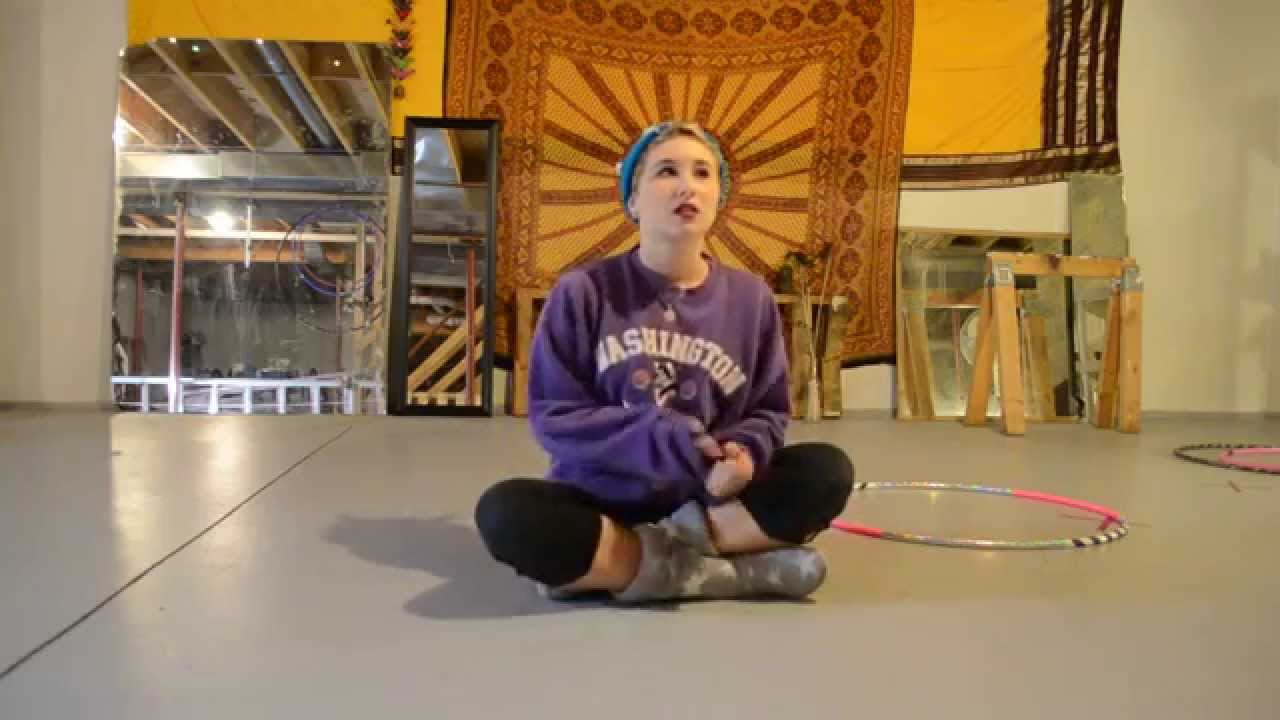 Beginner Floor Hooping Tutorial