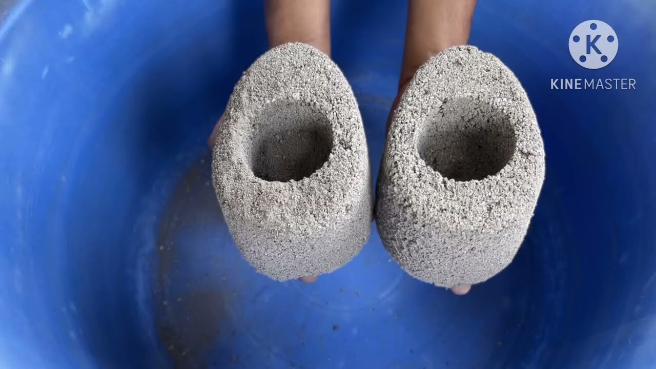 Sand cement dry and water crumbling #sandcement #charcoalashes