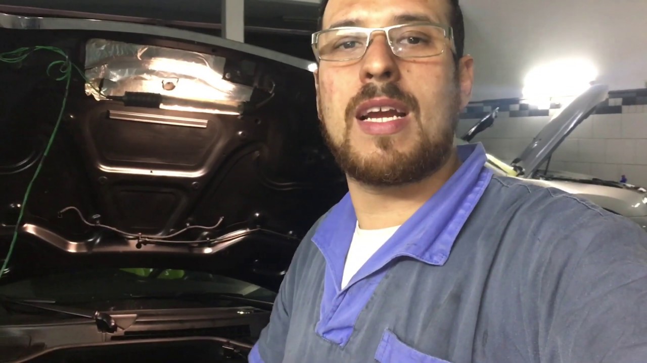 Sincronismo corrente motor MINI Cooper S N14 com ferramenta e osciloscópio