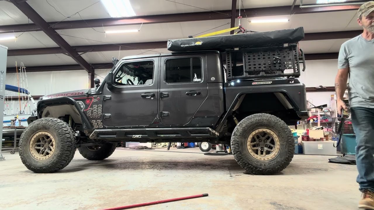 Motobuilt bobbed bed overland transformation😎
