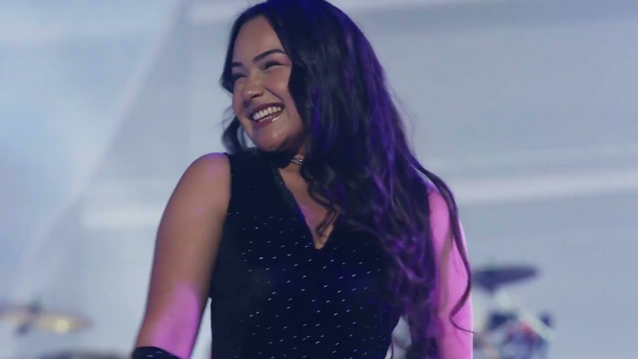 La Combo Tortuga & Alanys Lagos & JU - Te Vas (En vivo Movistar Arena)