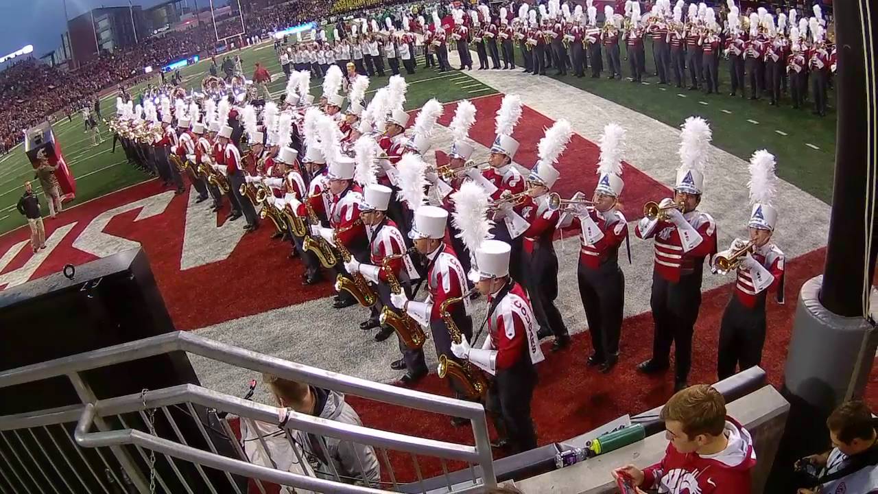 Washington State Cougars Entrance vs Oregon Ducks