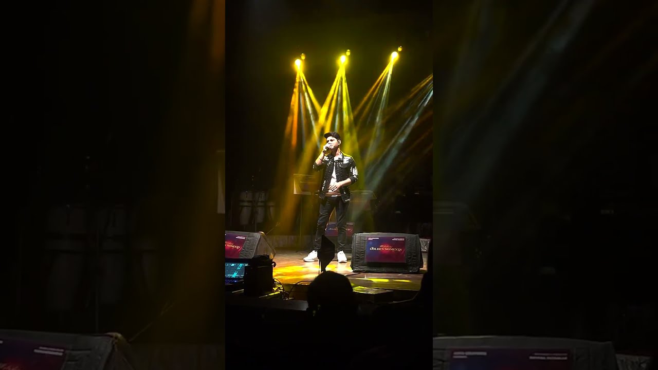 Vaibhav Vashishtha #liveperformance #hindisongs #bollywoodsongs #livesinging #singing