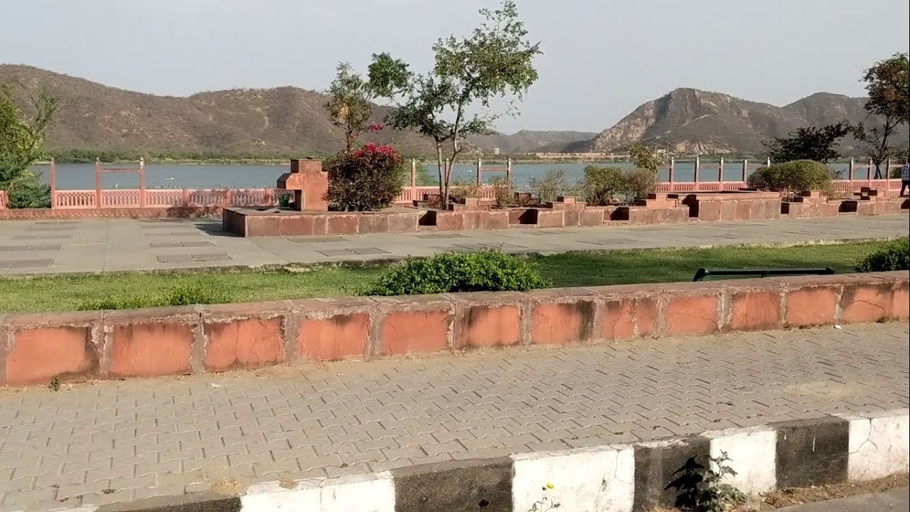Google Pixel 2 xl video stability test on bike