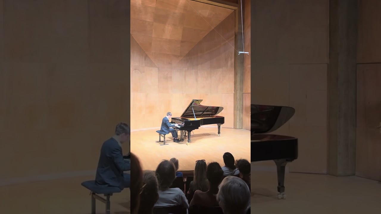 Salle Cortot, Philippe Elistratov, Beethoven: Sonate n 27, 1st movement. Op 90