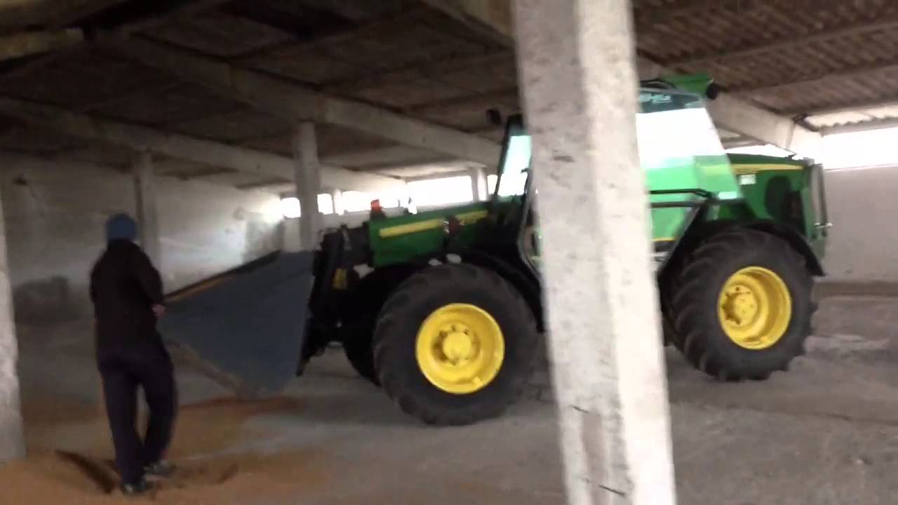 John Deere 3215 Series Telehandler