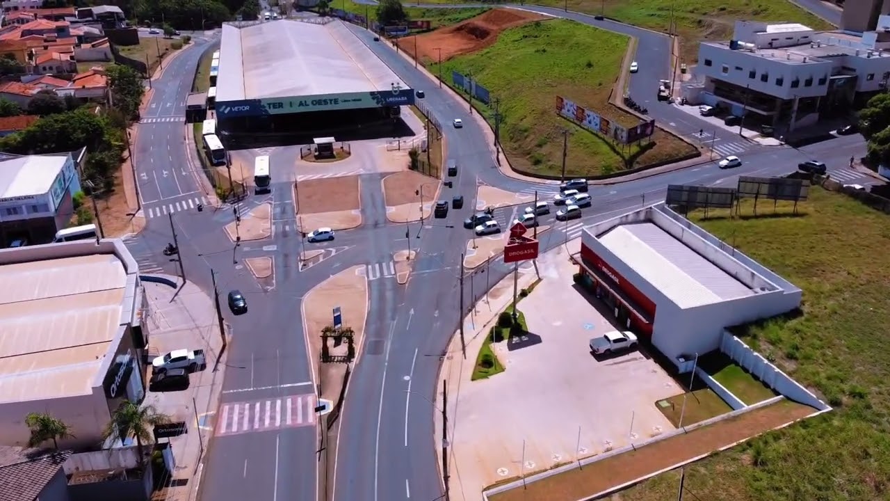 Uberaba mg #drone Filma de cima Início da Leopoldina de Oliveira #estádio futebol Uberabao