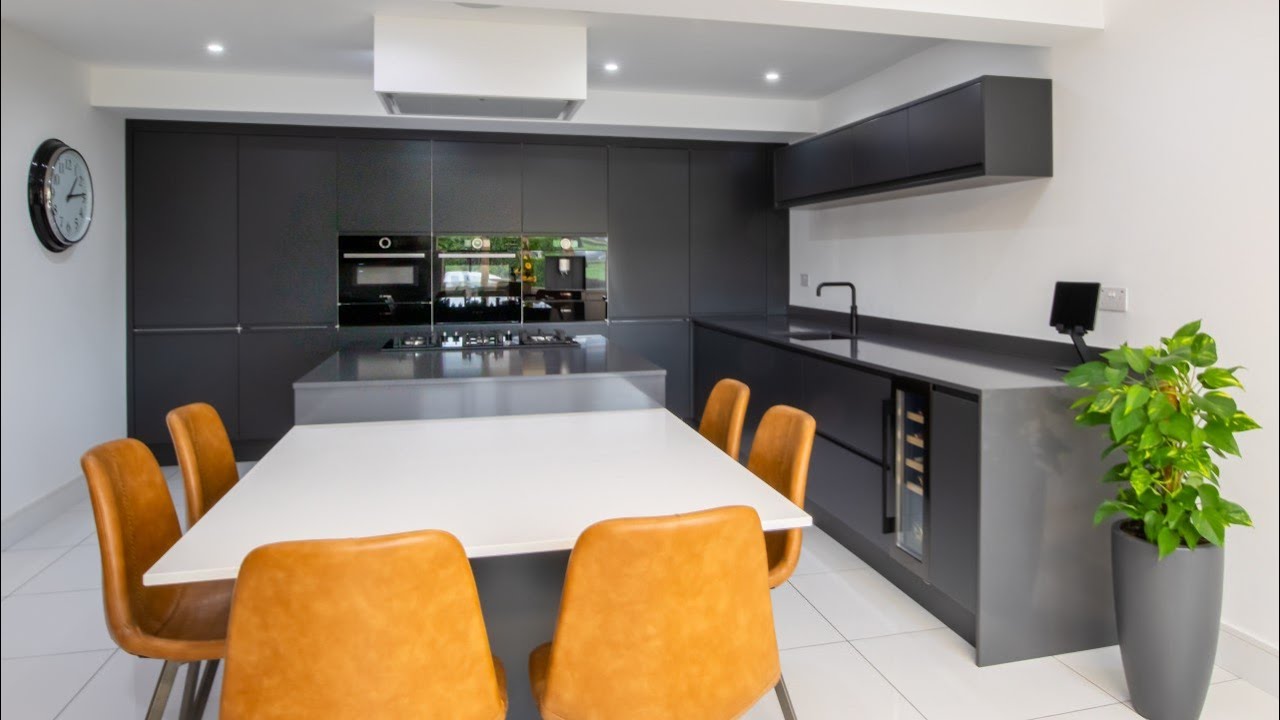 Handleless Matt Anthracite Grey Kitchen With Smoke Grey Quartz Worktops
