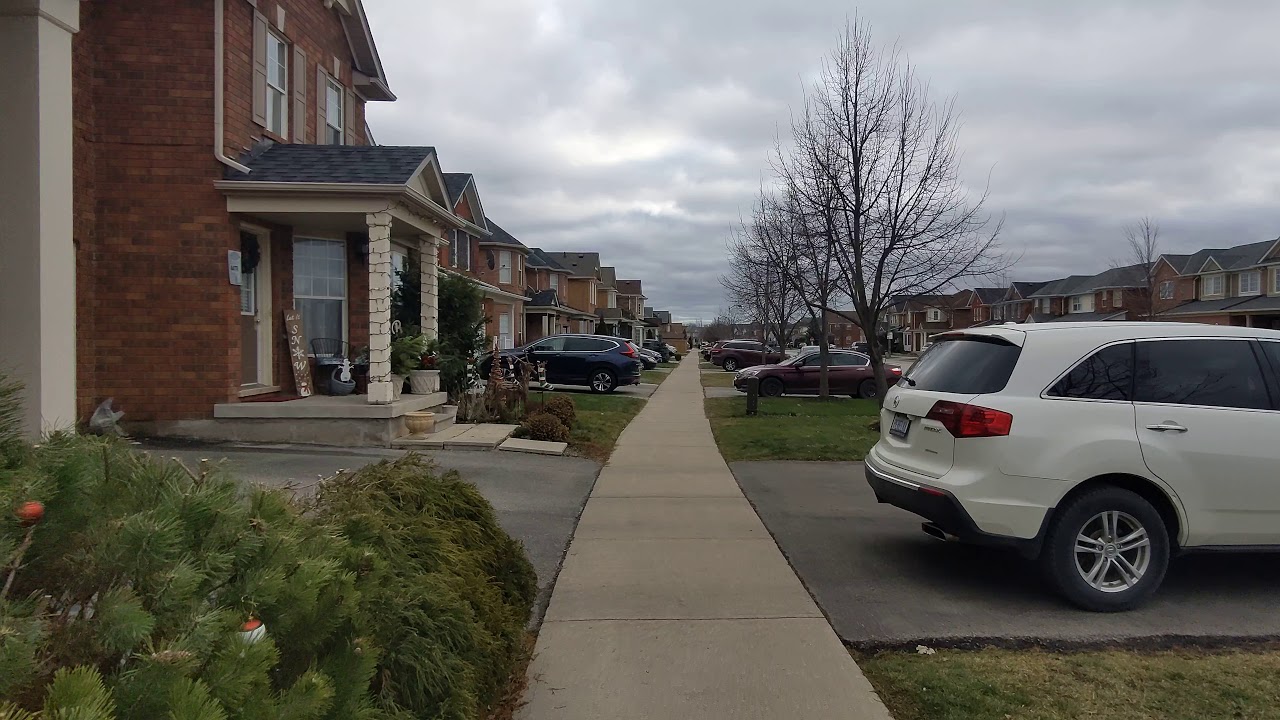 Milton City Neighborhood, Ontario, Canada 🇨🇦 Shot on Google Pixel 5 in 4K Quality, 22 December 2020