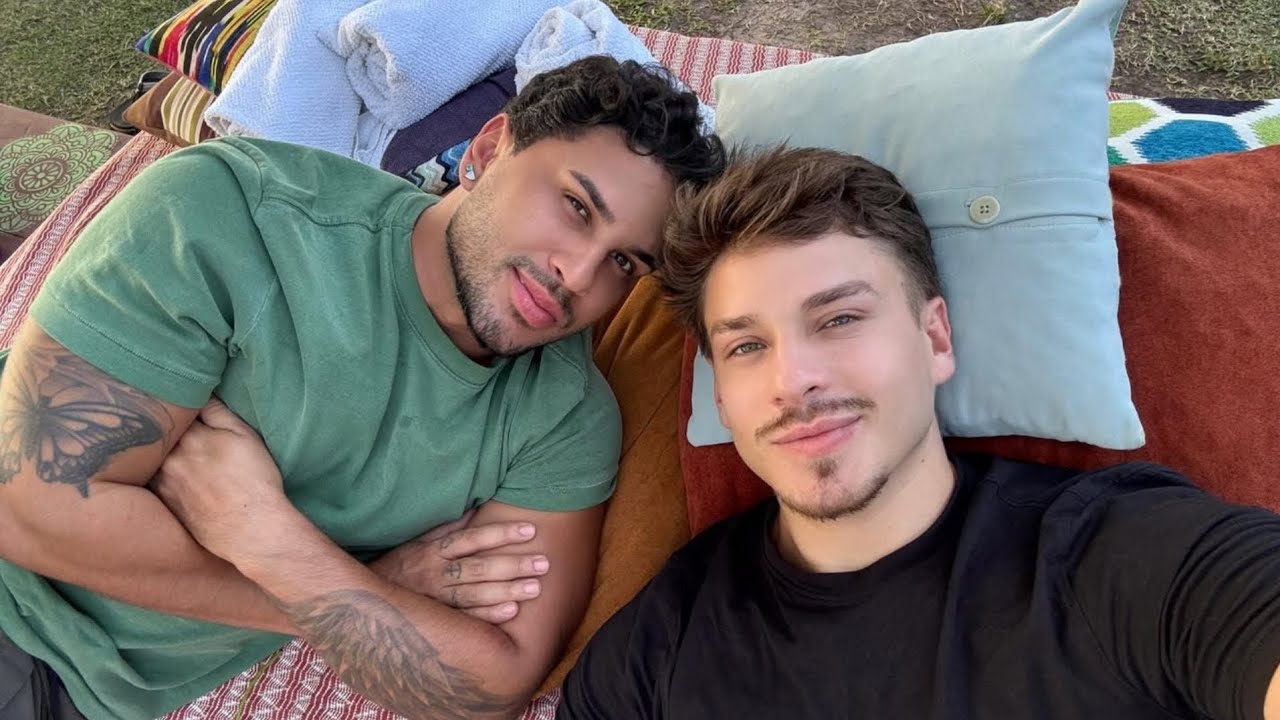 SERÁ QUE LUCAS GUIMARÃES E LUAN FRANK ESTÃO CURTINDO O CARNAVAL JUNTOS?